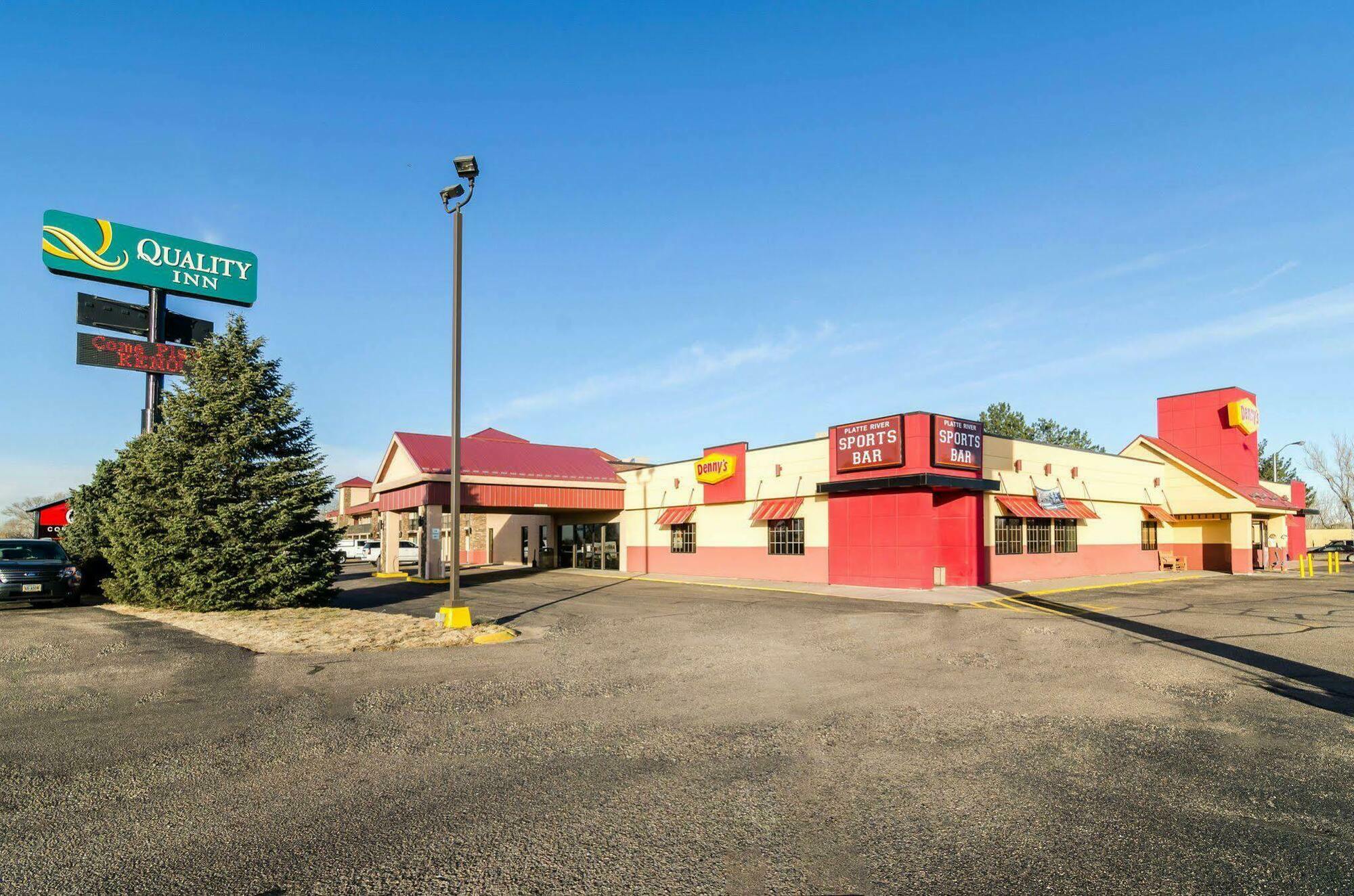 Quality Inn & Suites Ogallala Exterior photo